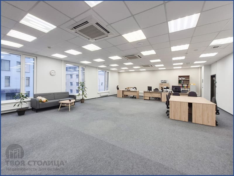 Офис в МФК Amtel Толстого 8. Опен спейс