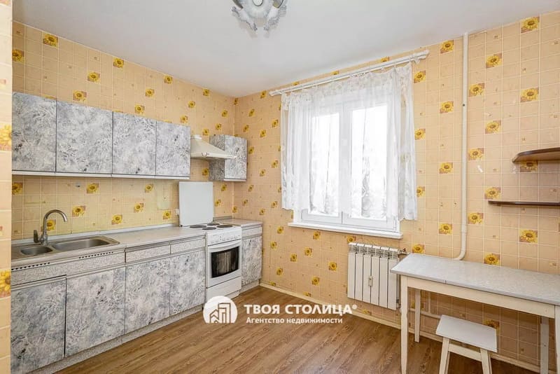 Двухкомнатная квартира на Нестерова 96. Кухня