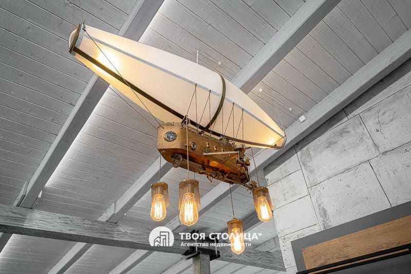 Коттедж дня на Брестской. Люстра