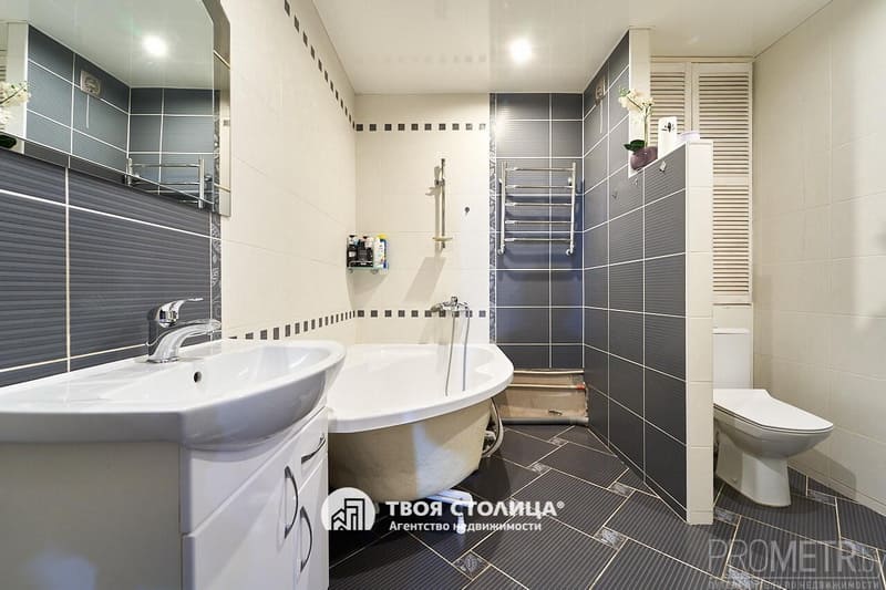 Двухкомнатная квартира на Водолажского, 23. Санузел