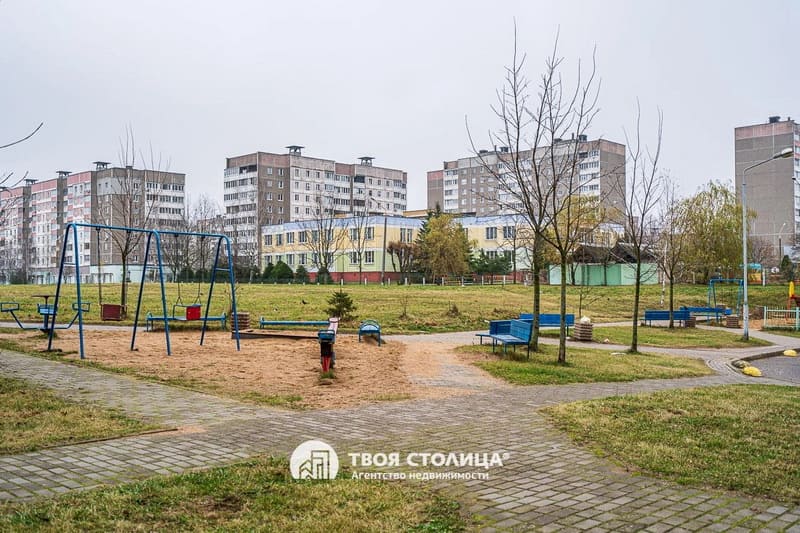 Однокомнатная квартира на Панченко, 10А. Детский сад во дворе