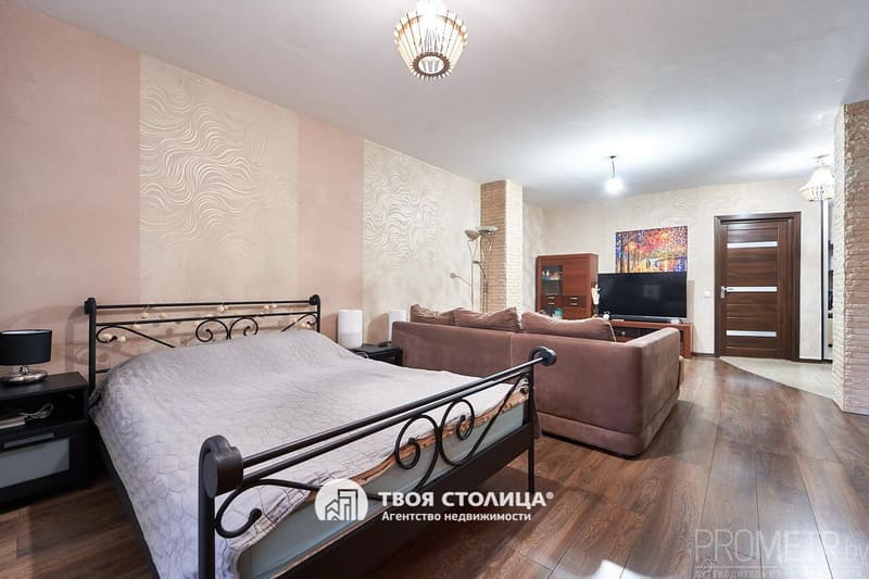 Двухкомнатная квартира на Водолажского, 23. Спальное место