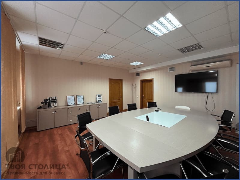 Продажа офиса в БЦ Инфо Пономаренко 35А. Переговорка