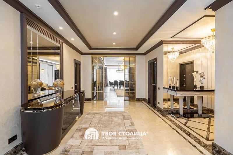 1. Сторожовская 8