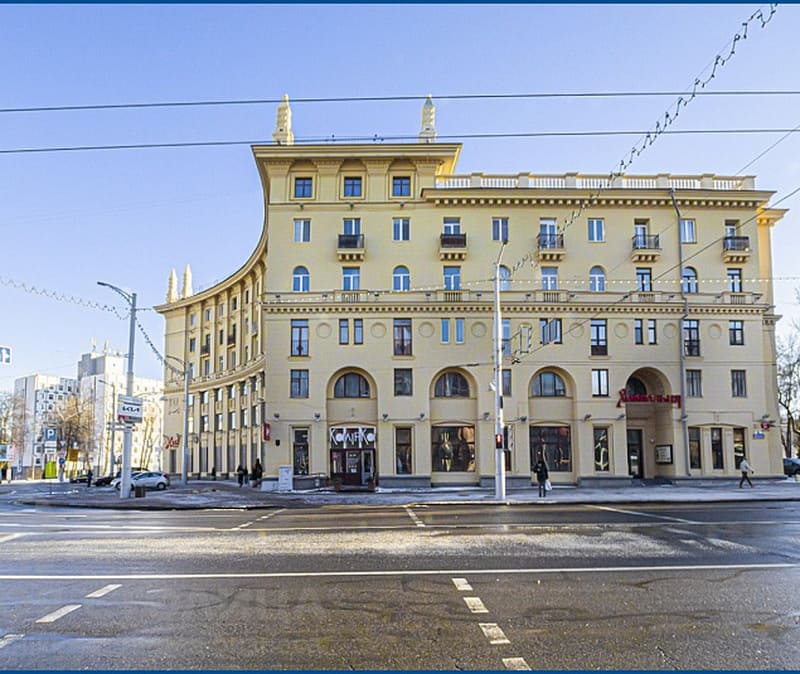 Фасад Свердлова, 22 - Кирова, 6