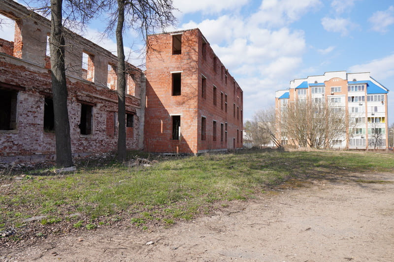 Витебск - бывшая поликлиника - под застройку Айрона