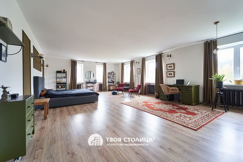 Коттедж в Копиевичах. Большая комната