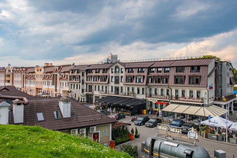 Стрит-ритейл на улице Зыбицкой, Минск