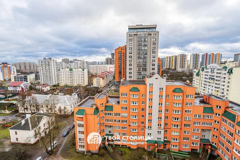 Однокомнатная квартира в ЖК Изумрудный. Вид из окна