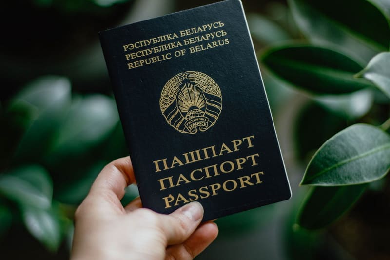 Для регистрации в Беларуси необходим паспорт