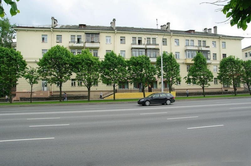 Минск, пр. Независимости, 104 - вид с проспекта