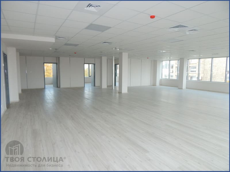 Офис в БЦ Академия - вход